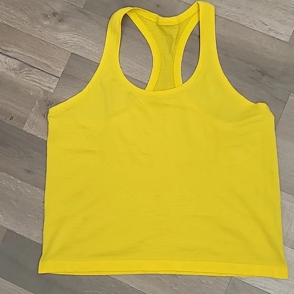 Lululemon Swiftly Tech Racerback Tank Top 2.0 RARE color Size 12 - Picture 3 of 8